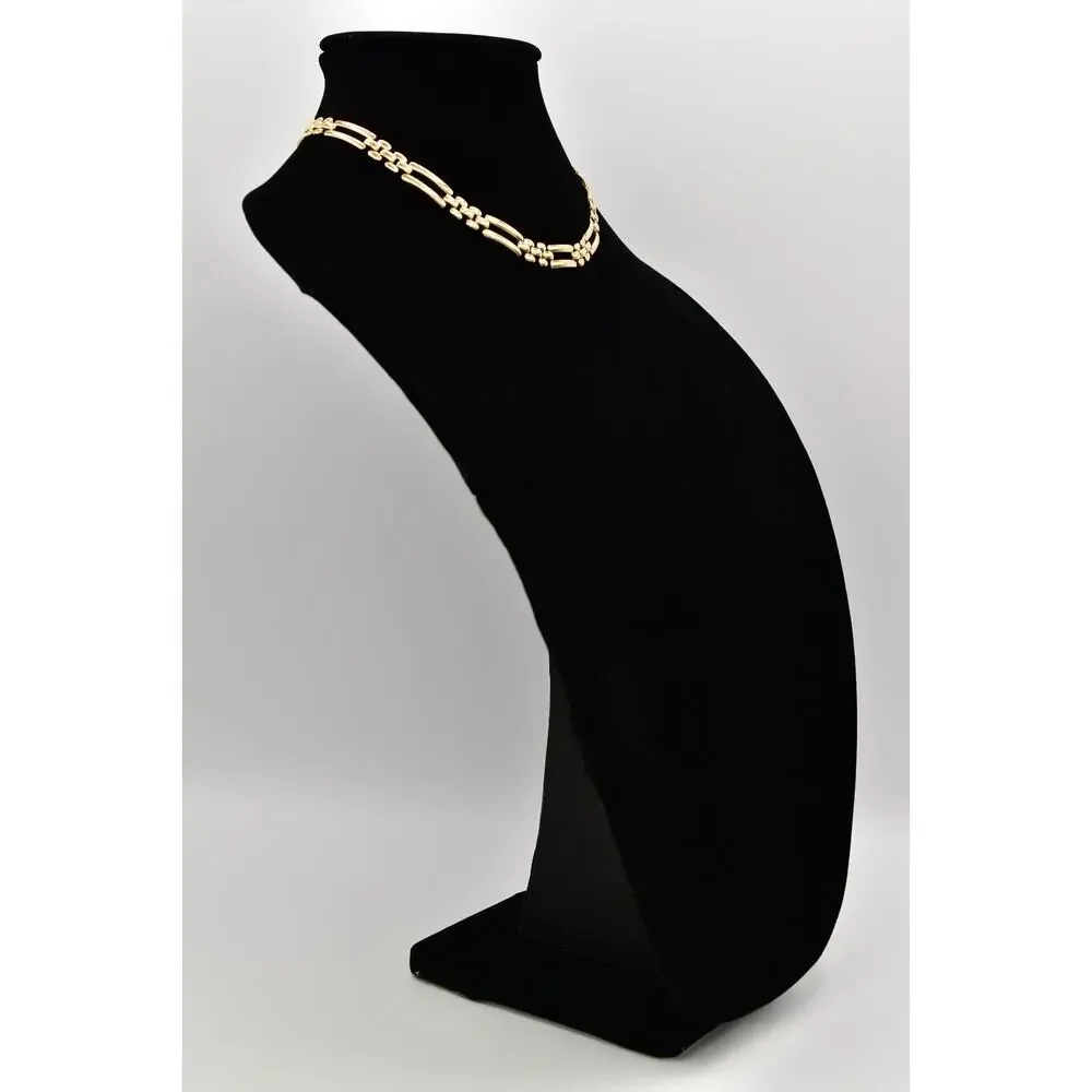 Monet stunning necklace